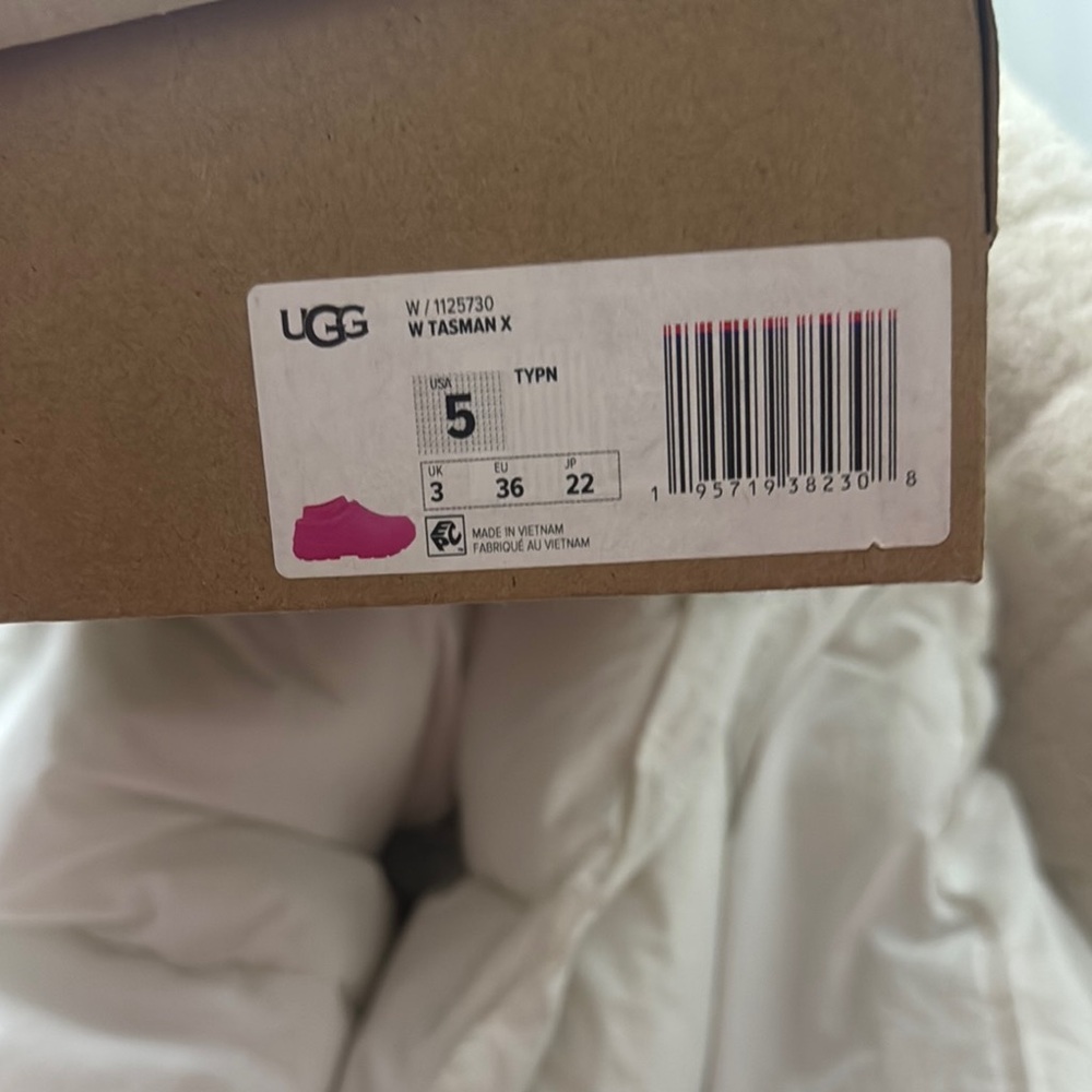 UGG Vibrant Pink Fluffy Platform Sandals